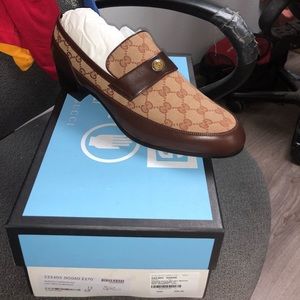 Men Gucci logo print Loafers